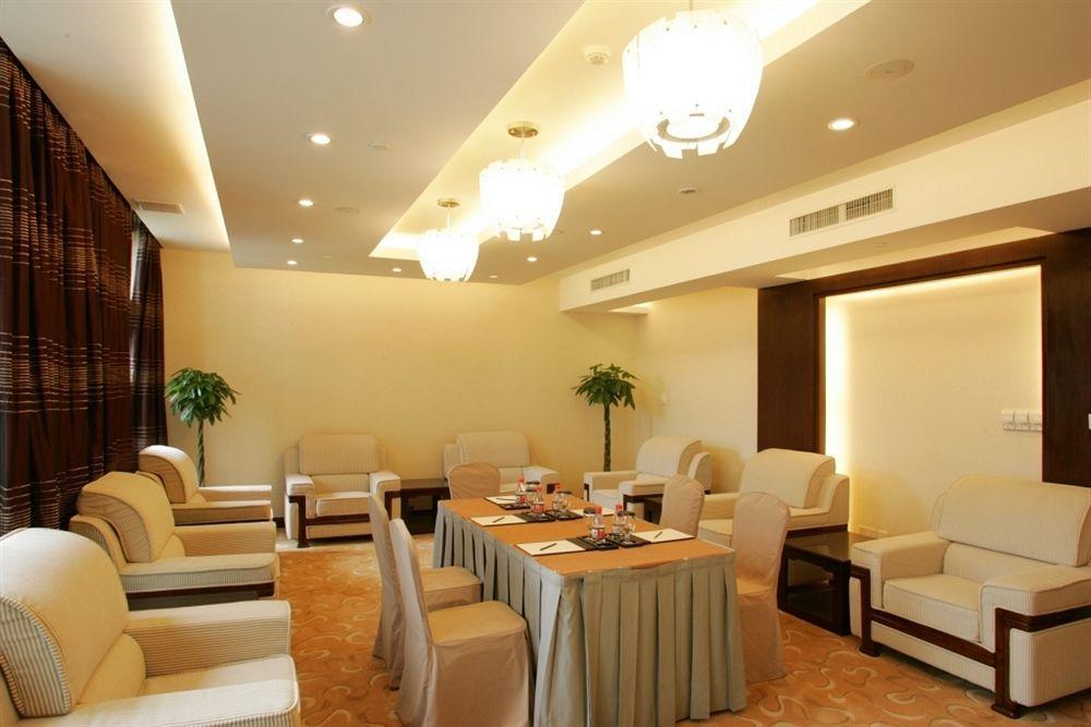 Crowne Plaza Hangzhou Xanadu Resort Zařízení fotografie