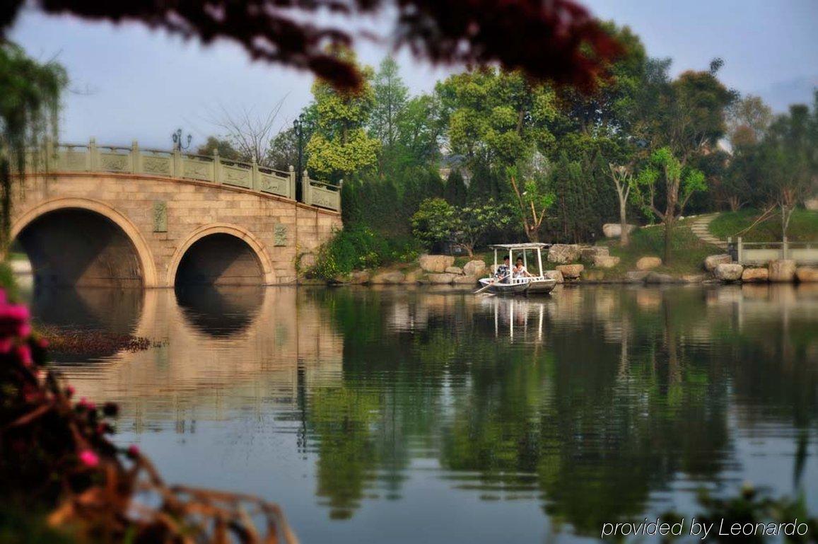 Crowne Plaza Hangzhou Xanadu Resort Exteriér fotografie